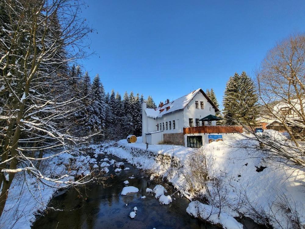 Horsky Penzion U Splavu Josefuv Dul Exterior photo